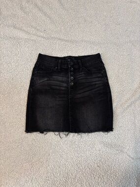 Kendall & Kylie Washed Black Button-Front Denim Mini Skirt